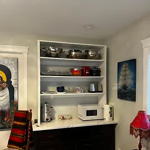 Raven's Cache Guest house